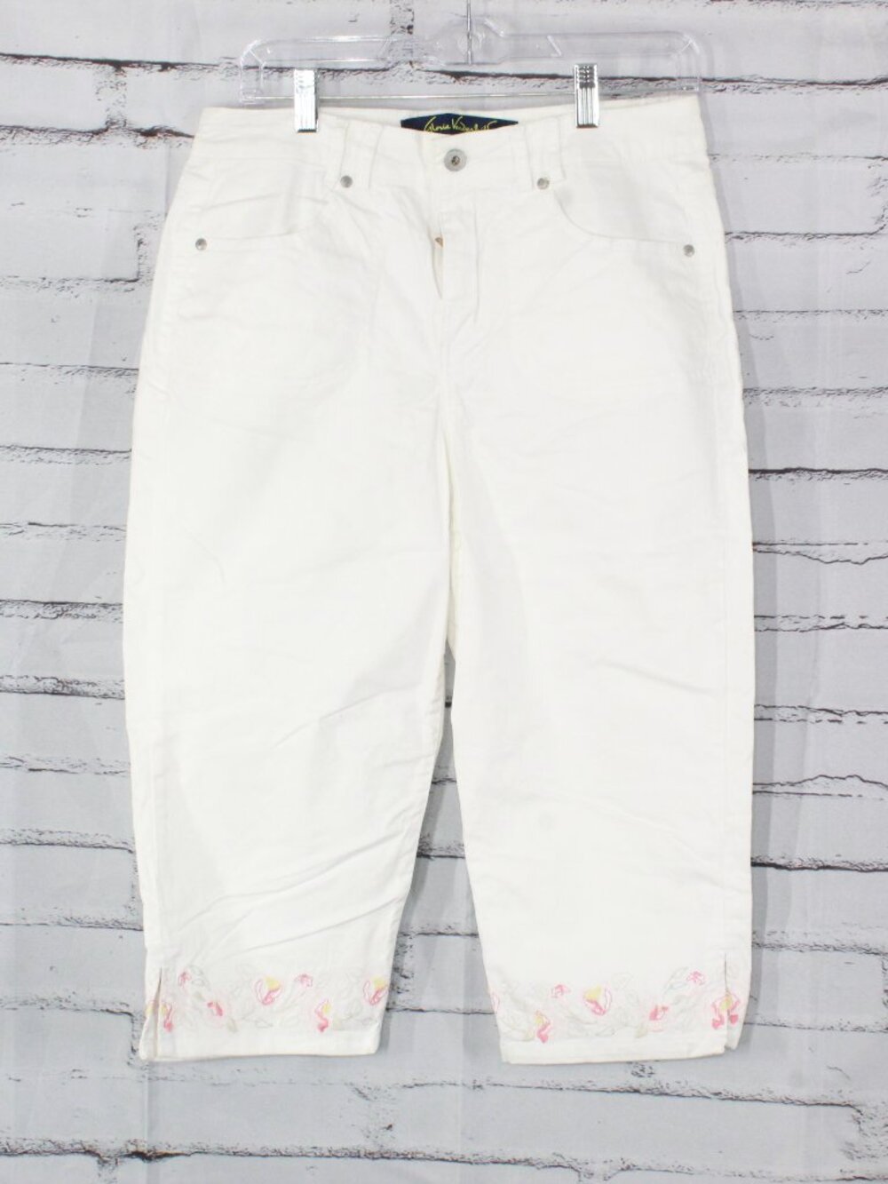 Gloria Vanderbilt White Embroidered Floral Denim Stretch Capri Pants 6